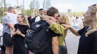 Attēls rakstam: FOTO, VIDEO: 1277 sargi Latvijai – Ādažos uzvirmo emocijas