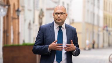 Attēls rakstam: Ivars Aboliņš noliek NEPLP pilnvaras un kļūst par parlamentāro sekretāru