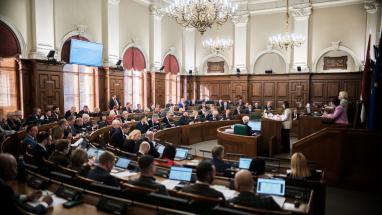 Attēls rakstam: Māris Zanders: "Dzeltenās ziņas" un "nopietnā politika"