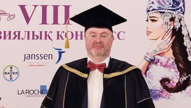 Attēls rakstam: Raimonds Karls Daugmalē – dermatologs un egļu audzētājs vienā personā