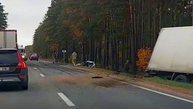 Attēls rakstam: Smaga autokatastrofa starp Līčiem un Upeslejām: aculiecinieki ziņo par bojāgājušo