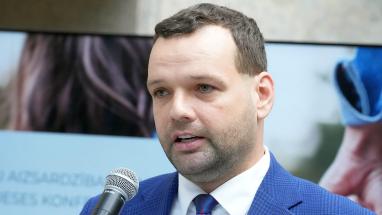 Attēls rakstam: ZZS atsauc Uzulnieku no labklājības ministra amata. Vainīgs alkohols
