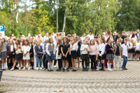 FOTO: Četras pirmās klases un arvien vairāk skolēnu – Berģu skolā atklāj jaunas telpas