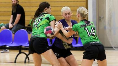 Attēls rakstam: 19.-20.IX Igaunijas – Latvijas dāmu handbola līgas spēles Salaspilī
