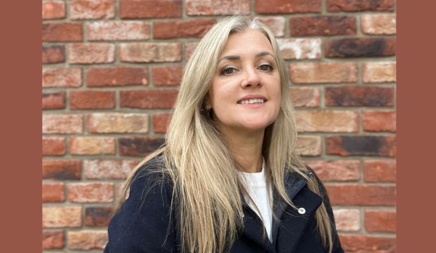 19.III Tikšanās ar rakstnieci Lindu Nemieru Jaunmārupē