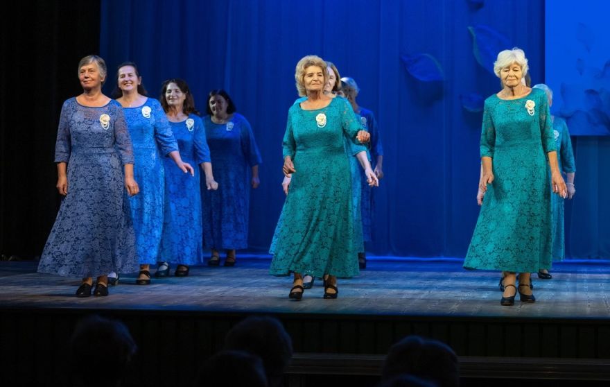 19.IV Deju kolektīva "Veldze" sadancis un balle "Ak, pavasar, ak, pavasar" Jaunolainē