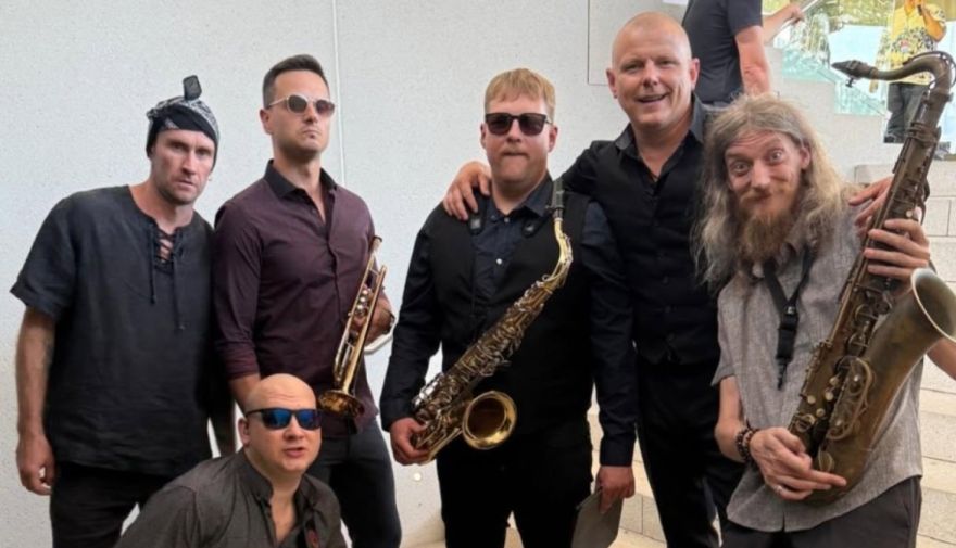22.VII Muzikālais pikniks kopā ar grupu "Latvian Blues Band" Carnikavā
