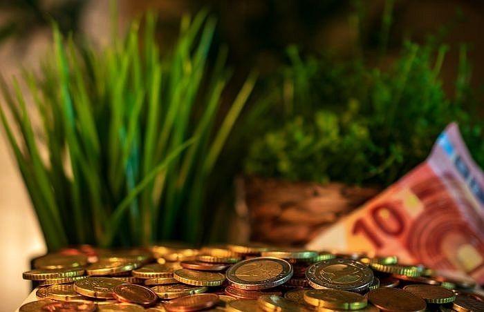 24% Latvijas iedzīvotāju šogad apņēmušies ierobežot spontānus pirkumus