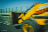 Foto: Rīgas ielās ar 109 km stundā. Dienas laikā policija fiksē 1792 ātrumpārkāpumus