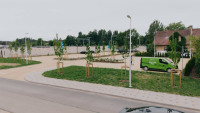 FOTO: Carnikavā investēti 1,18 miljoni eiro: Kas mainīsies iedzīvotāju ikdienas ceļā?