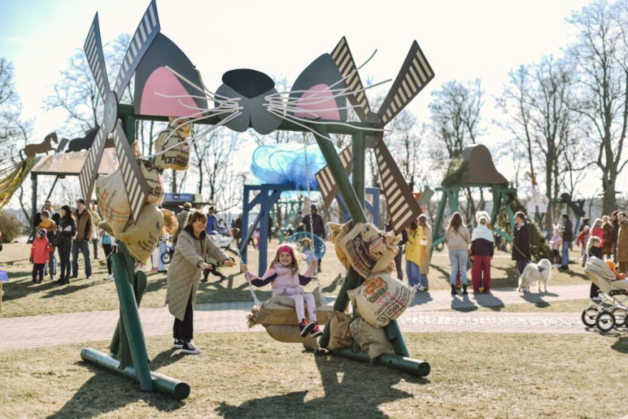 4.IV Šūpoļu festivāls un Lieldienu tirdziņš Siguldā