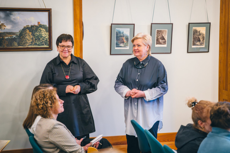 Foto: Turaidā pedagogi meklē jaunus mācību veidus