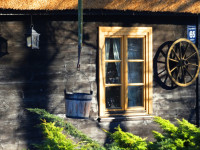 FOTO: Saulainai brīvdienai — pastaiga pa Jūrmalas vēsturiskajām vasarnīcām