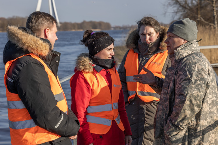 Turpinās 16 gadīgās Sofijas meklēšana. Lūdz pievērst uzmanību konkrētiem priekšmetiem