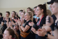 Foto: Un cik varētu tu? Kilogrami un rekordi Latvijas čempionātā svarbumbu celšanā Salaspilī