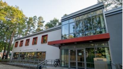 Attēls rakstam: 8.IV Ināras Liepas un Ulda Liepas ceļojošās izstādes atklāšana Jūrmalā