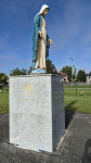 FOTO: Apbrīnojami skaisti! Salaspilī nonākusi īpaša Jaunavas Marijas statuja