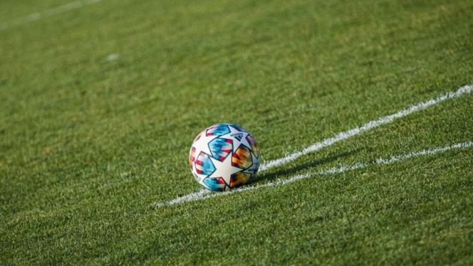 Attēls rakstam: 9.IX Latvijas futbola otrās un trešās līgas spēles Upesciemā un Piņķos