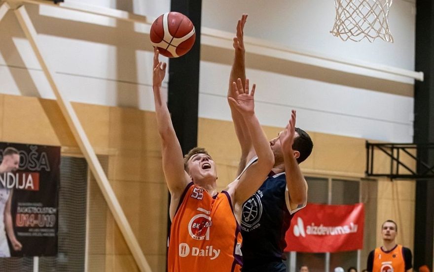 Ādažnieki pārtrauc Saulkrastu basketbolistu uzvaru sēriju
