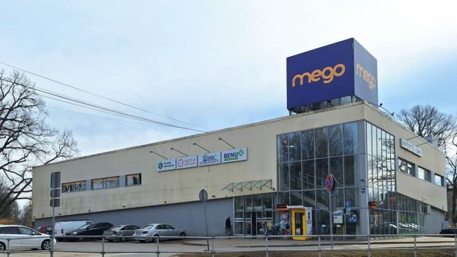 Attēls rakstam: Ādažos pie "Mego" slēgs vairākas autostāvvietas
