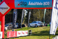 Foto: Carnikavā startējusi MTB olimpiskā krosa jaunā sezona