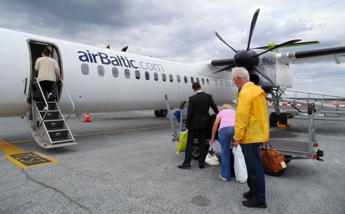 "airBaltic" pirmdien veiks 16 papildu lidojumus