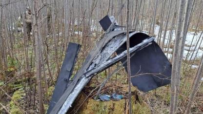 Attēls rakstam: Alūksnes novadā atrod, iespējams, pirms nedēļas nokritušu dronu