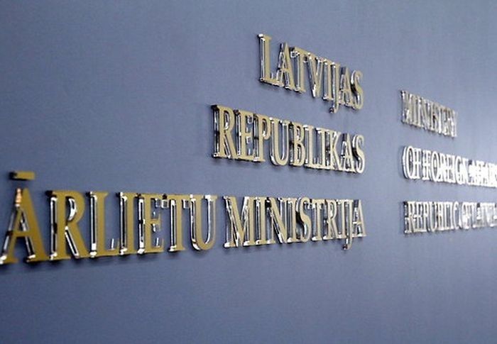ĀM: Latvija plāno izraidīt vienu vai vairākus Krievijas vēstniecības darbiniekus, kuri nodarbojas ar izlūkdarbību