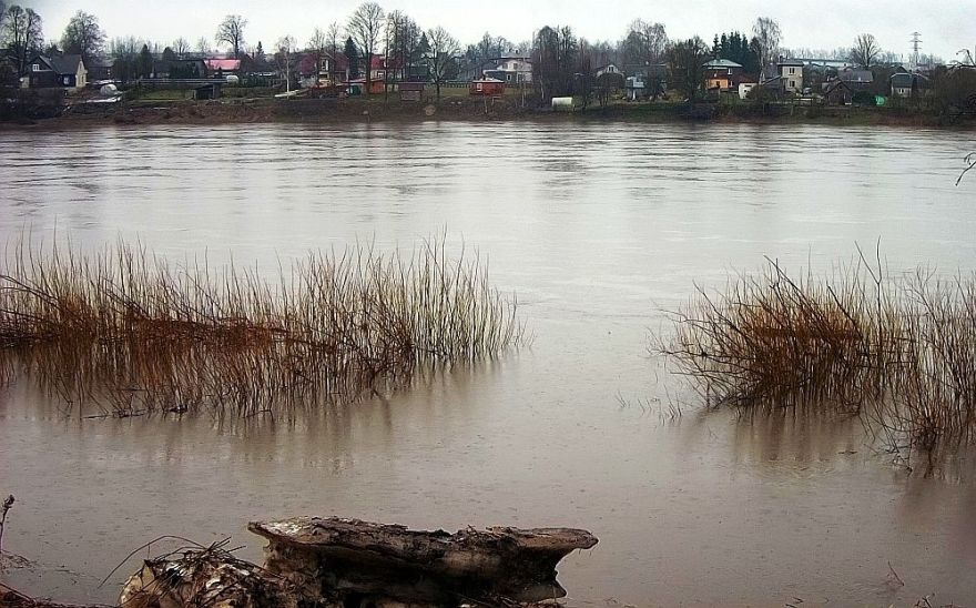 Aprīlī pali Daugavā turpināsies