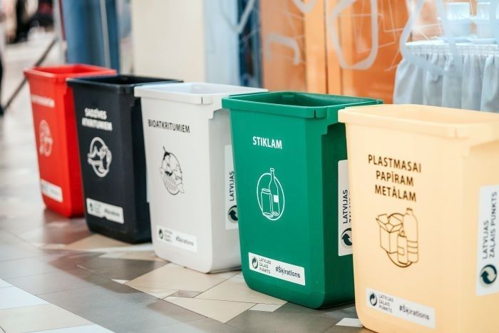 Aptauja: puse Latvijas iedzīvotāju ir gatavi uzlabot atkritumu šķirošanu savā ikdienā