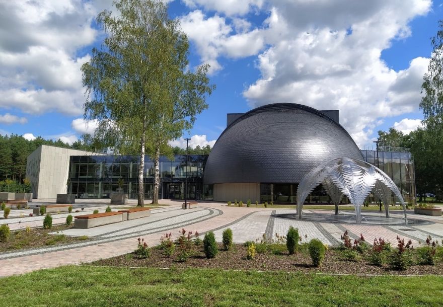 Aptauja Stopiņos. Vai plānojat apmeklēt kultūras namu "Ulbrokas pērle"?