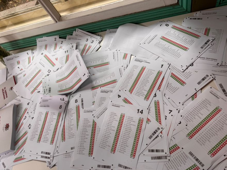 Apvienotais saraksts sasniedz visu laiku labāko rezultātu Saeimas vēlēšanās un iegūst 42 mandātus