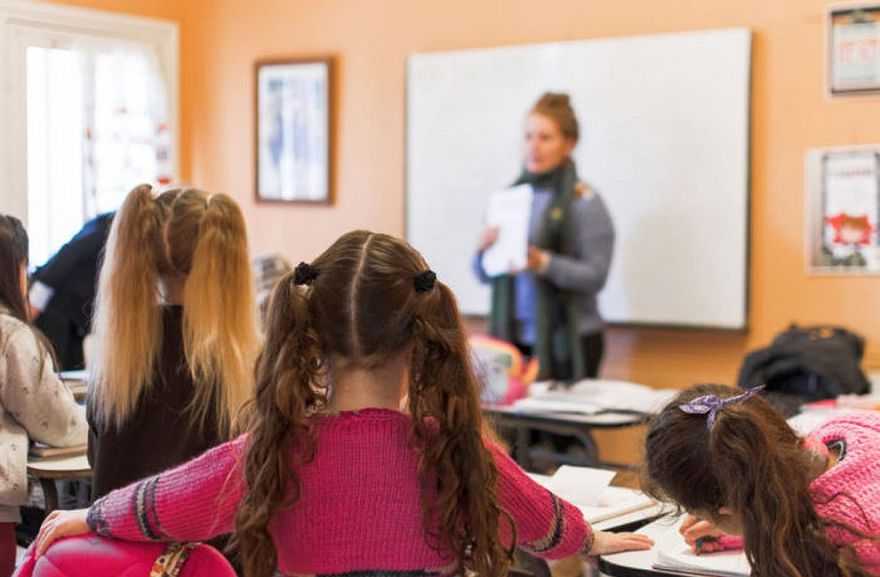 "Ar katru gadu es arvien labāk saprotu viņas teikto." Kas ir jūsu dzīves svarīgākais skolotājs?