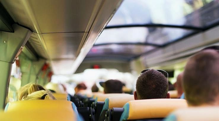 Ar sākotnēji pieejamu vienu maršrutu Ādažu novadā sākusi darboties transporta biļešu attālinātās iegādes sistēma