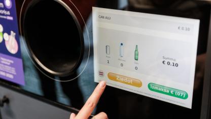 Attēls rakstam: "Ar taru pret karu" – pat trīs pudeles var palīdzēt Ukrainai