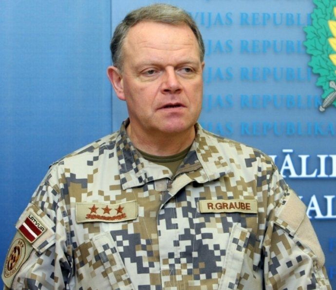 Armijas vadītājs: Kamēr mums ir brīvprātīgie, valsts ir dzīvotspējīga