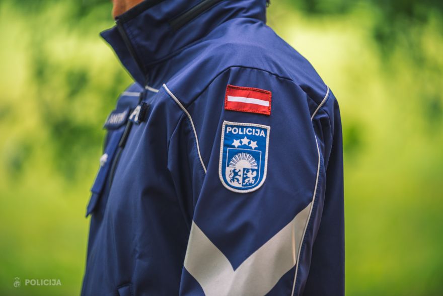 Asinsizliešana Priekules svētkos: kas zināms par traģēdiju, kurā iesaistīts policijas darbinieks?