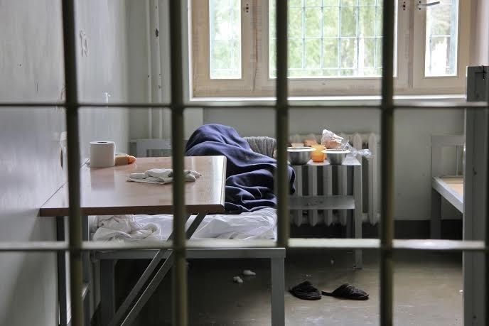 Atbalsta Ieslodzījuma vietu pārvaldes Atkarīgo centra izveidi Olaines cietumā