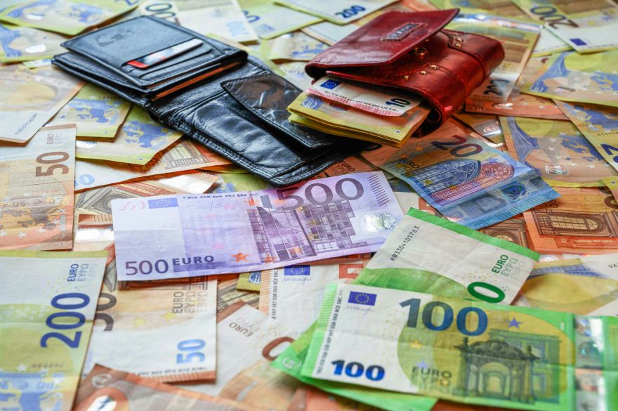 Atvieglojums maciņiem: Banku analītiķi jūlijā prognozē inflācijas kritumu