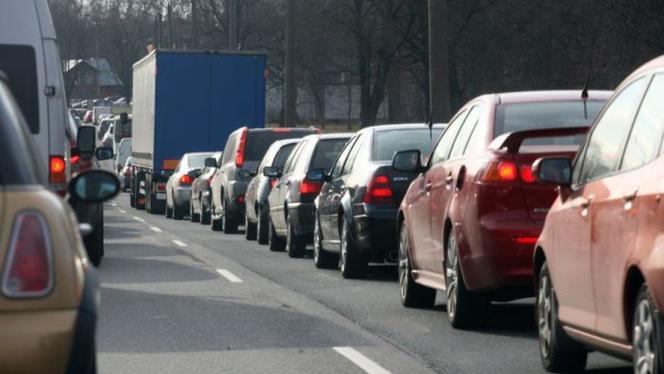 Attēls rakstam: Autoavārijas dēļ traucēta satiksme uz Siguldas šosejas