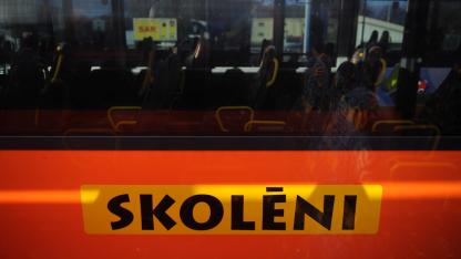 Attēls rakstam: “Autobusa grafiku samainīja pēc divām nedēļām...” Olaines skolēnu mamma vēršas redakcijā ar jautājumiem