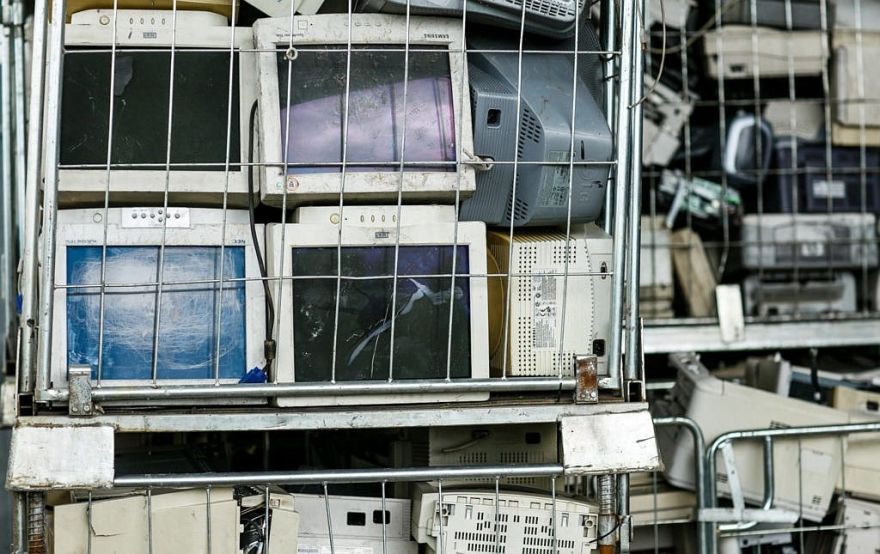 Babītes novadā "Eco Baltia vide" rīkotajā akcijā nodotas 13,7 tonnas elektronikas un lielgabarīta atkritumu