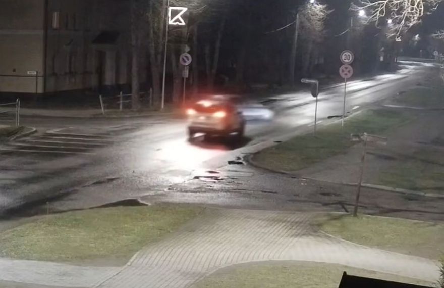 Baložos pašvaldības policija aizturējusi dzērājšoferi bez vadītāja apliecības