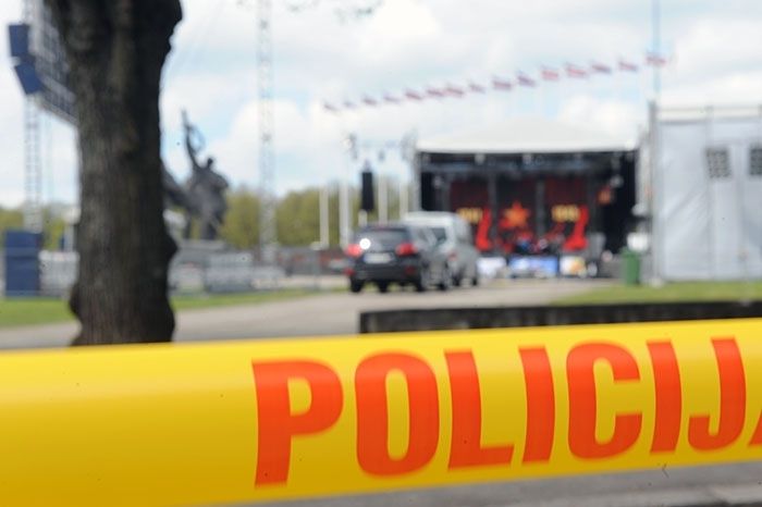 Baložu traģēdijas iemesls vēl arvien neskaidrs; izvirzītas vairākas versijas, ne tikai slepkavība