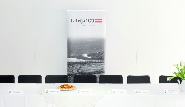 Balto sarunu laiks Carnikavā