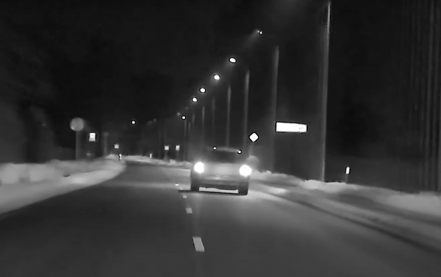 Bēgot no policijas, jaunietis Babītes novadā izpelnās astoņus administratīvos procesus