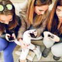 Attēls rakstam: "Beidzot!" vai "Kas būs tālāk?" Telefona aizliegums jau uzkurina kaislības