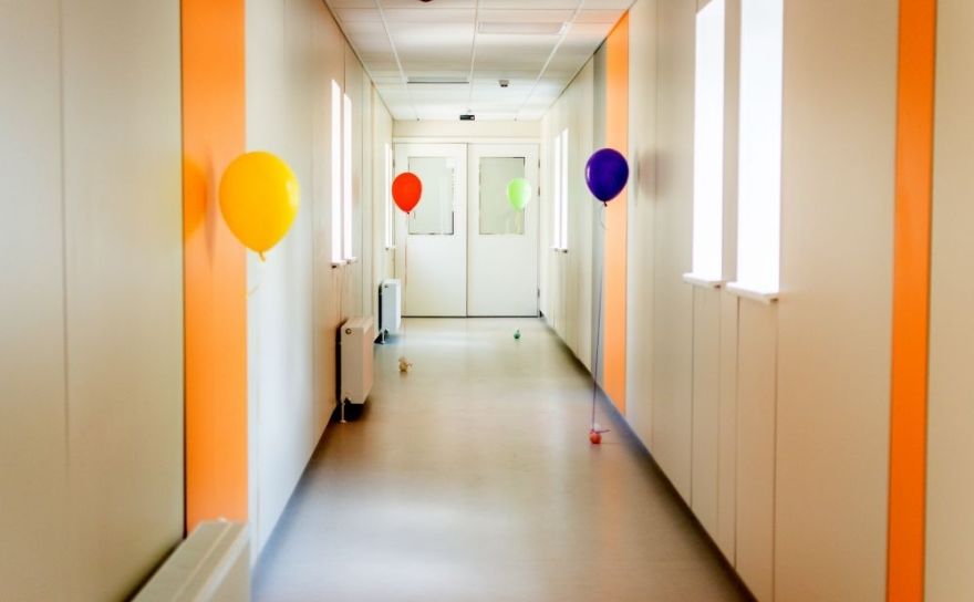 Bērnu slimnīca paplašina attālināto konsultāciju pieejamību pacientiem, ģimenes ārstiem un speciālistiem reģionos