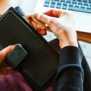 Attēls rakstam: Bezskaidrās naudas maksājumu īpatsvars Latvijā sasniedzis vēsturiski augstāko līmeni