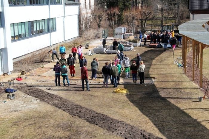 Bulduru Dārzkopības vidusskolā satraucoša finanšu situācija; ievērojami sarucis skolēnu skaits
